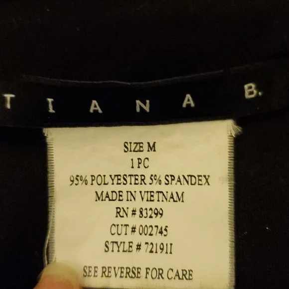 TIANA B. - Picture 7 of 7